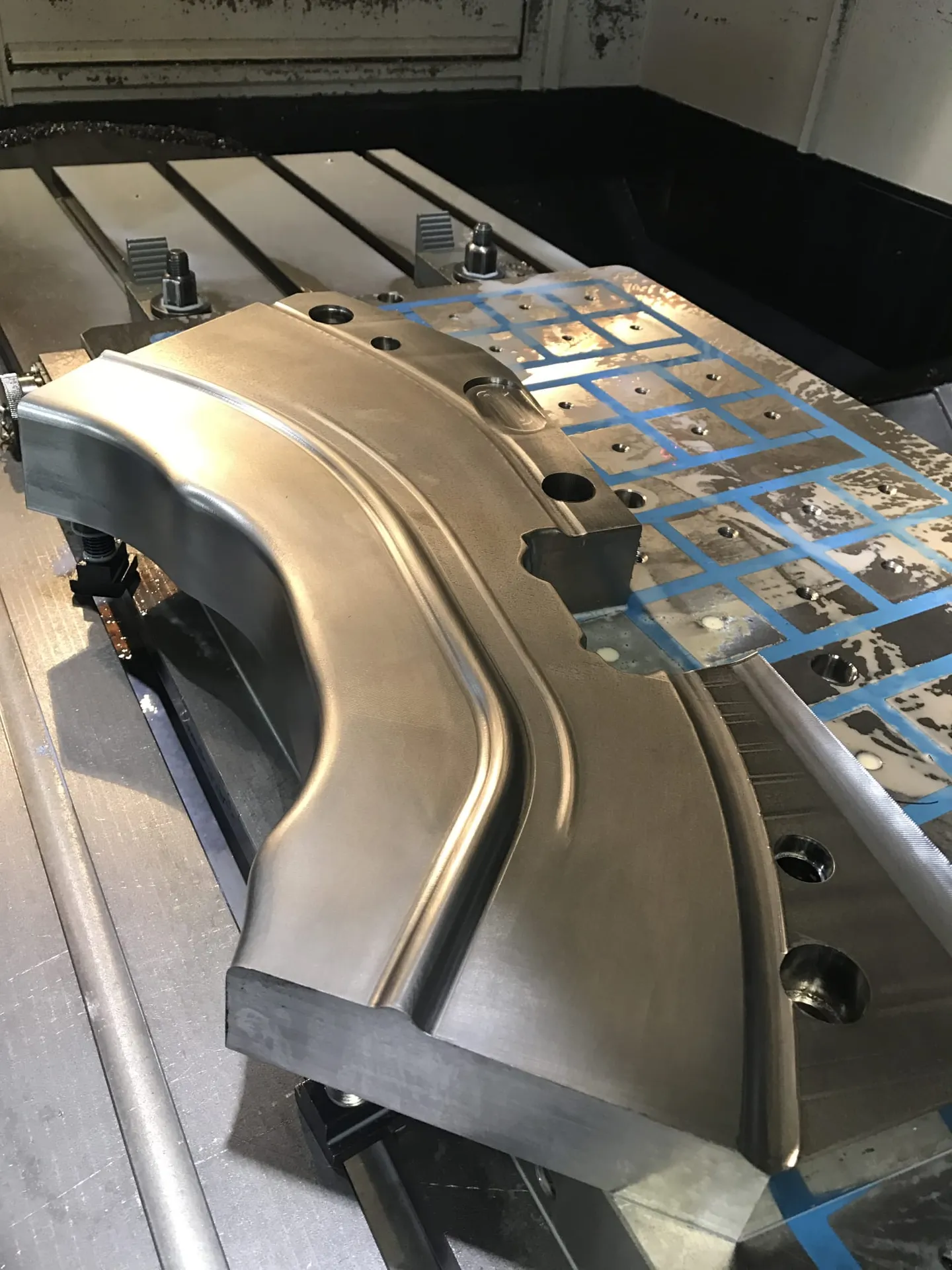 SHAPING INSERT